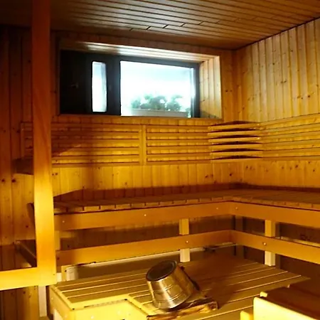 Tulikettu Hotell Sotkamo