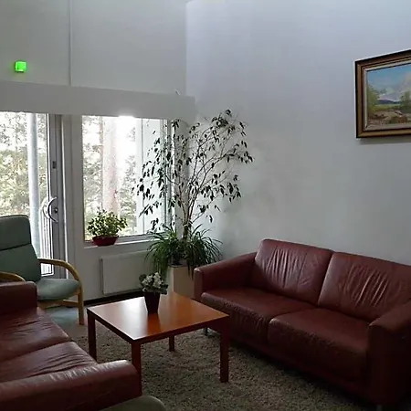 Hotell Tulikettu 4*